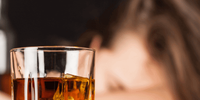 Quand l’Alcool Empêche de Guérir : Étude de l’Impact de l’Alcoolisme sur la Cicatrisation